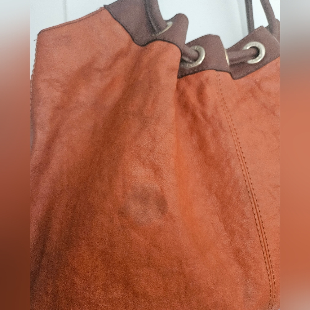 Michael Kors Large Ring Tote - Burnt Orange - Picture 3 of 9